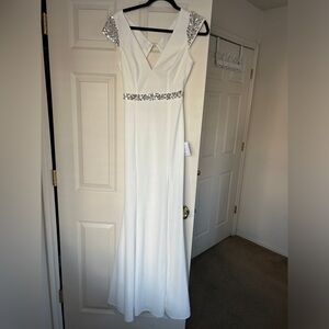 Lulus white sequin maxi dress NEVER WORN